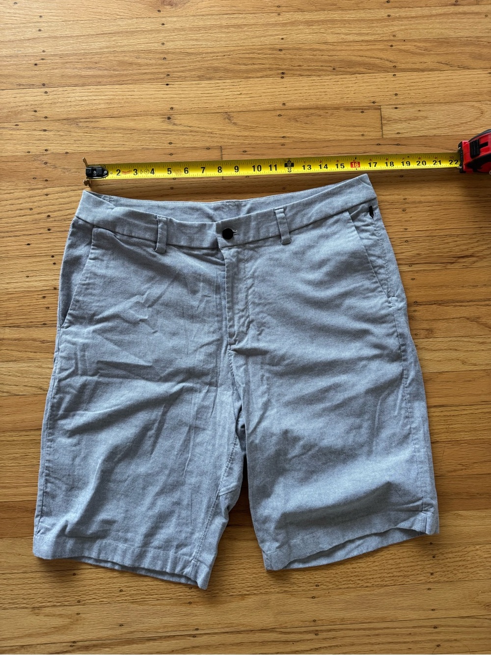 Lululemon ABC Commission Chino Flat Front Shorts Men's Size 34 Gray